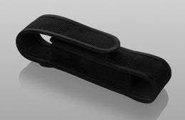 PAKETTITARJOUS: 1000lm Xtar H3 LED-otsalamppu +3500mAh Tehoakku +USBlaturi